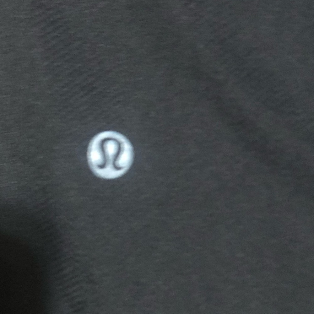 Lululemon Classic Black T-Shirt - Picture 7 of 7